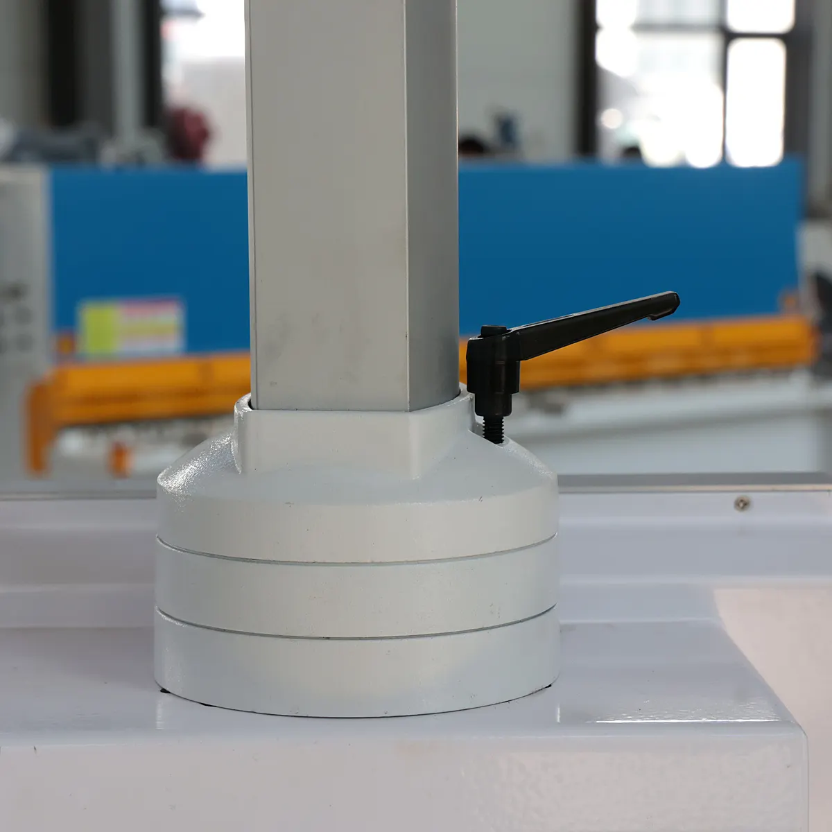 Besturingsarm draaibare verbinding