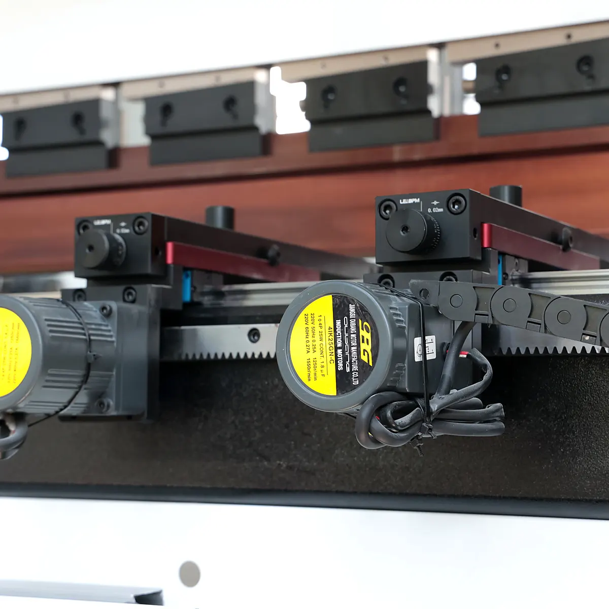 Dubbele Backgauge Motoren