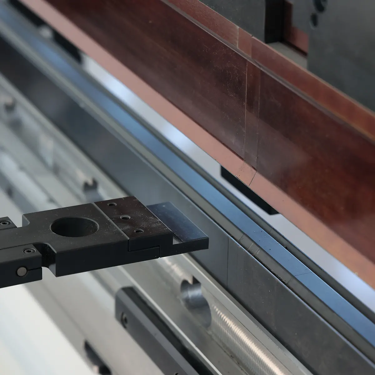 Lagere matrijs en Backgauge Vinger