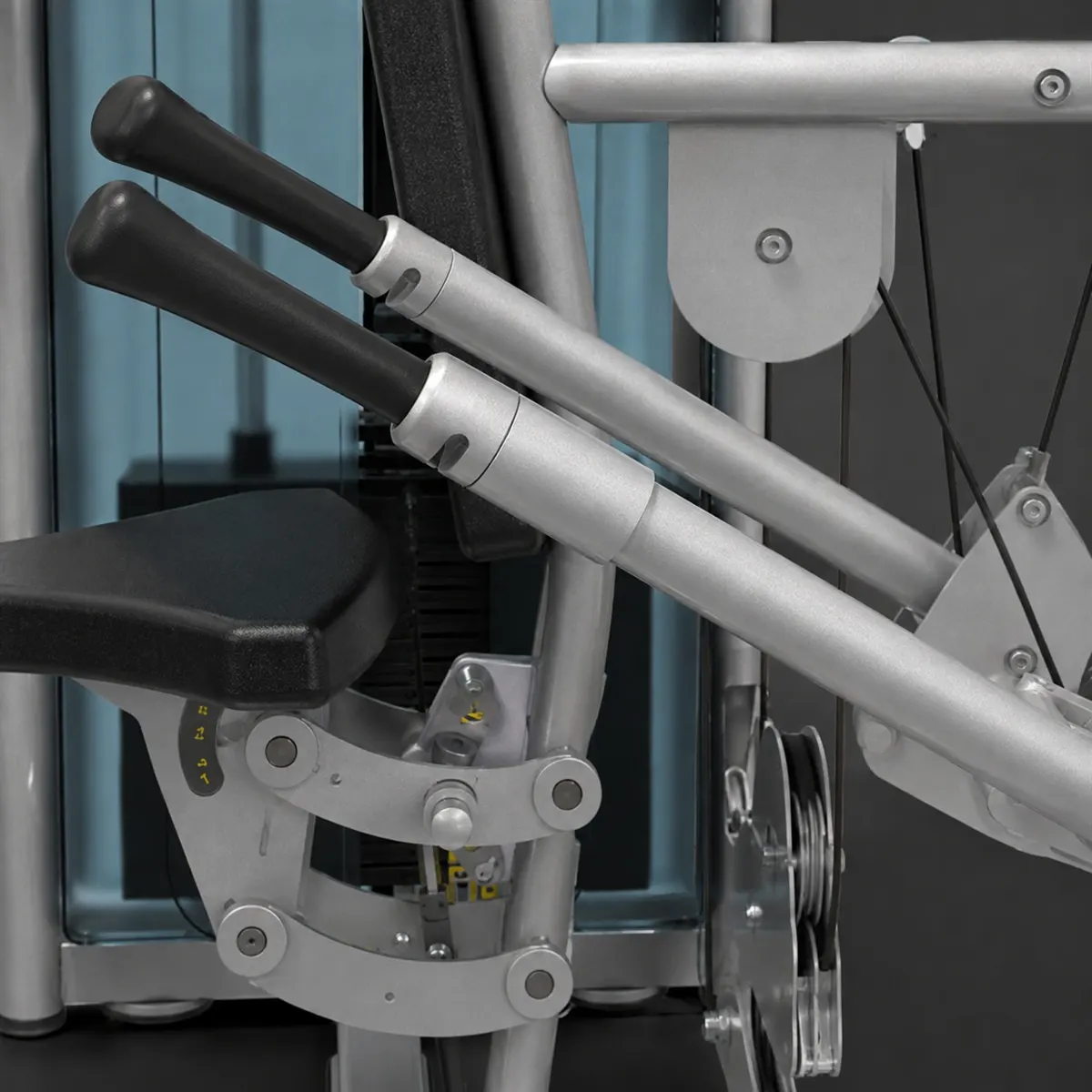 Triceps prés karokkal és fogantyúkkal