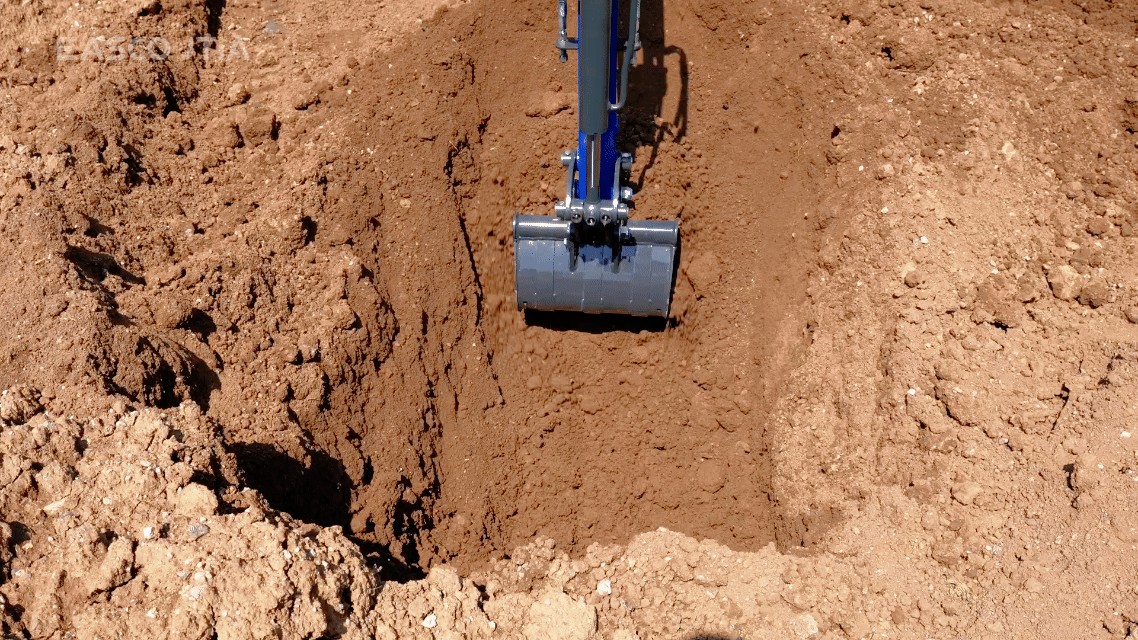 Large bucket capacity digs full loads for visibly faster work