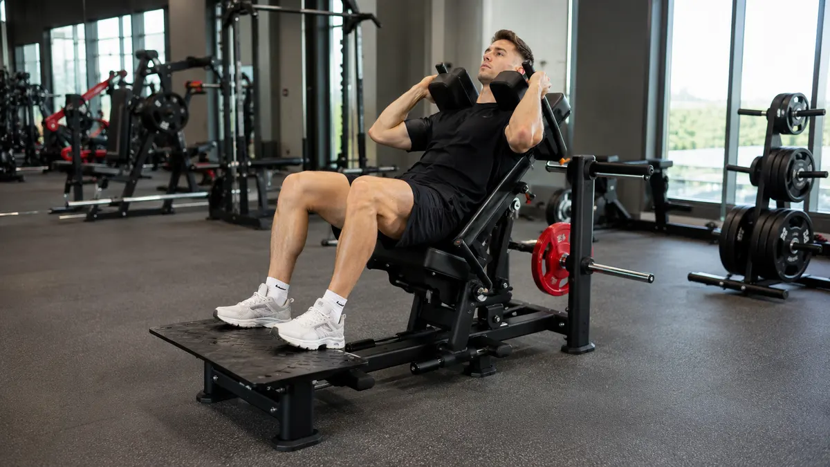 Khu vực sàn mở khung đường dẫn Báo Chí