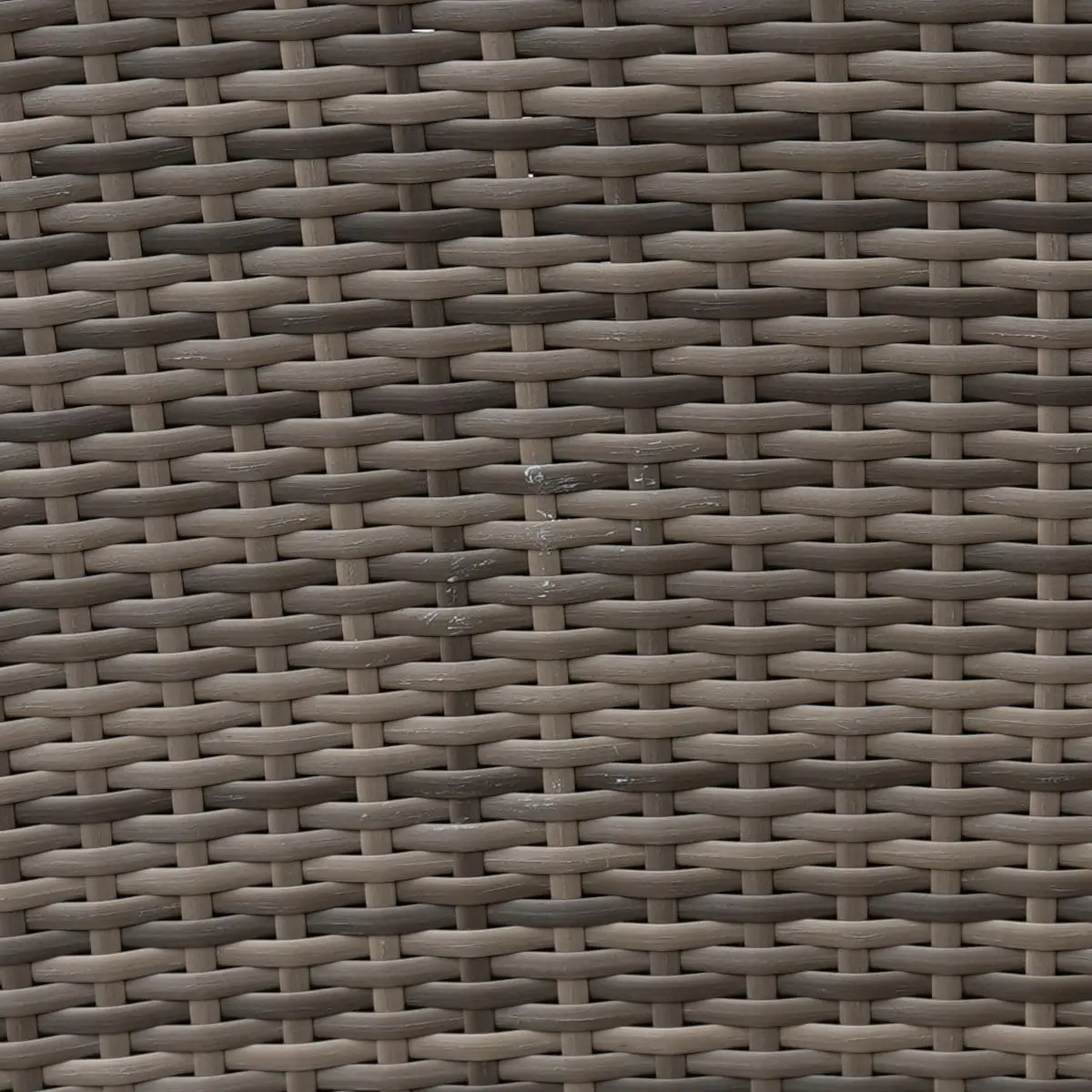 Kursi berlengan-SAMPING-anyaman rotan-Detail