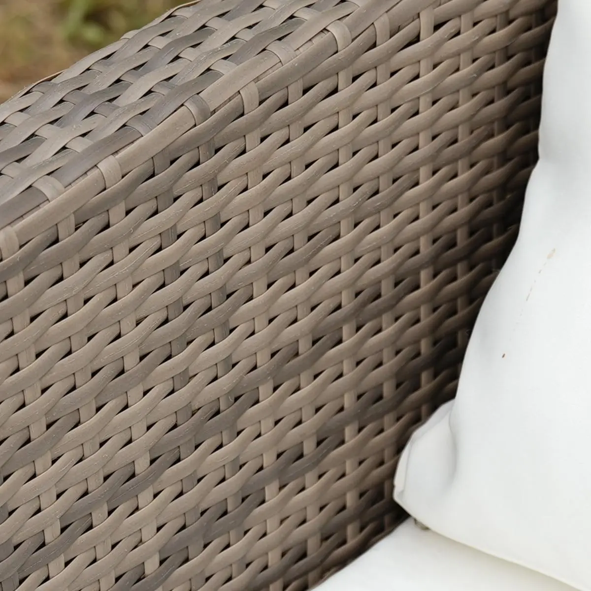Sandaran lengan-Atas-tenunan rotan-Detail