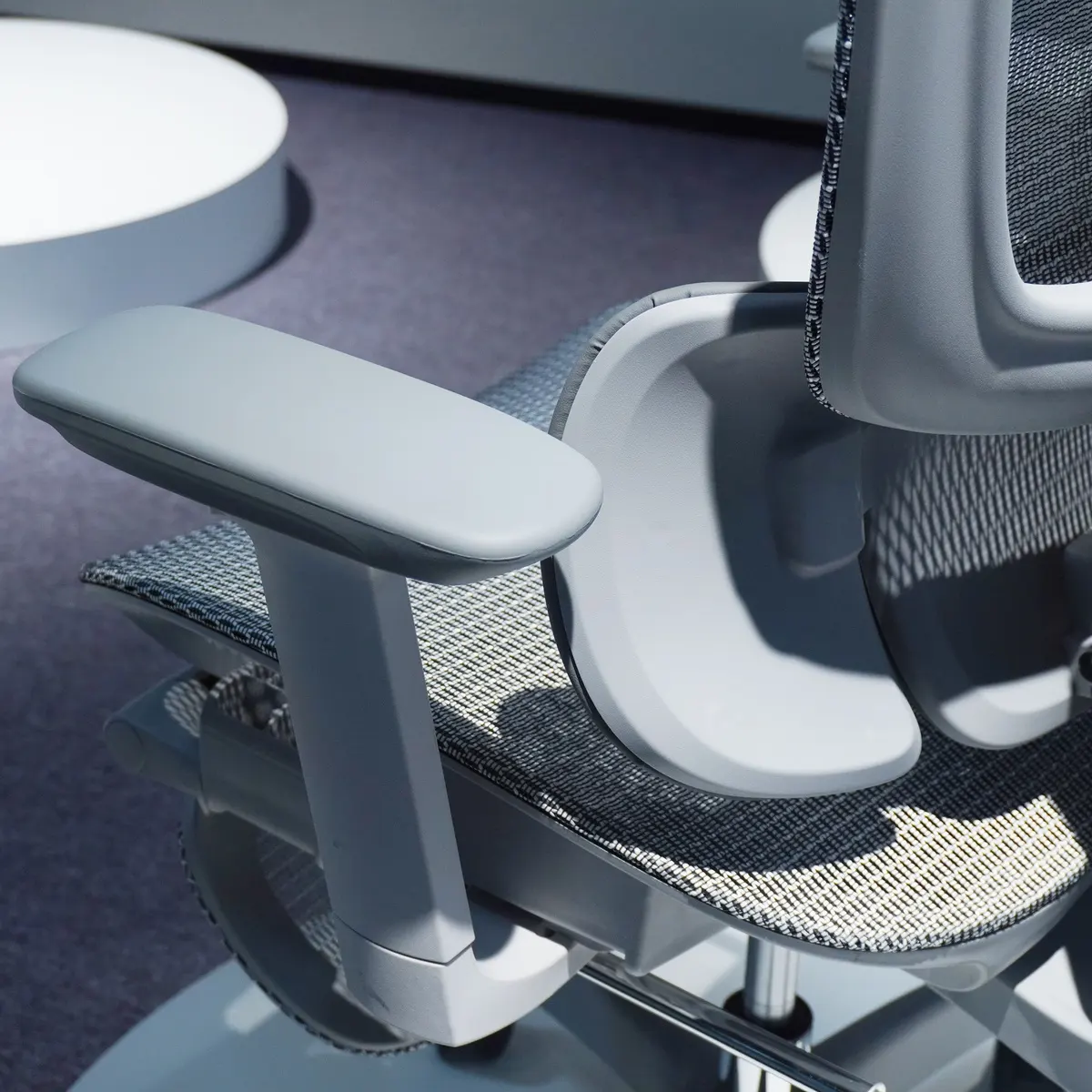 Armrest And Seat Cushion Side Detail
