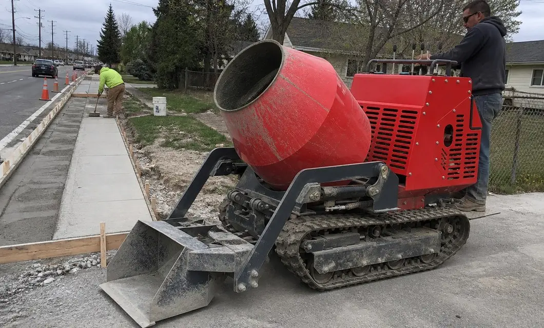 Roadside patch mixing for drainage and access route repair work