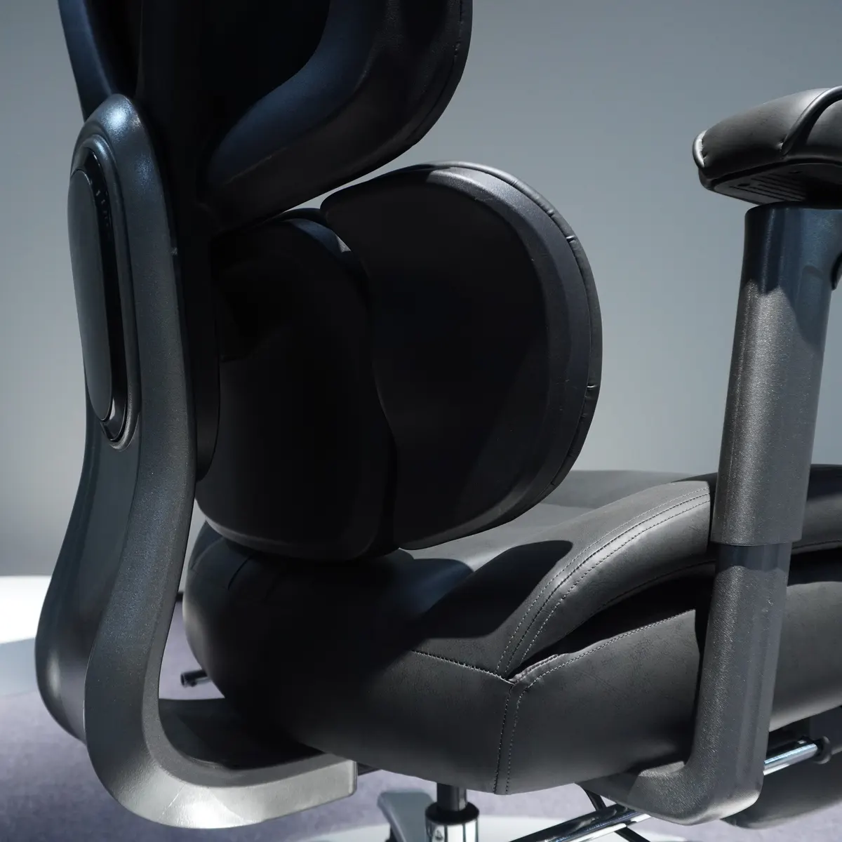 Backrest And Armrest Side Structure