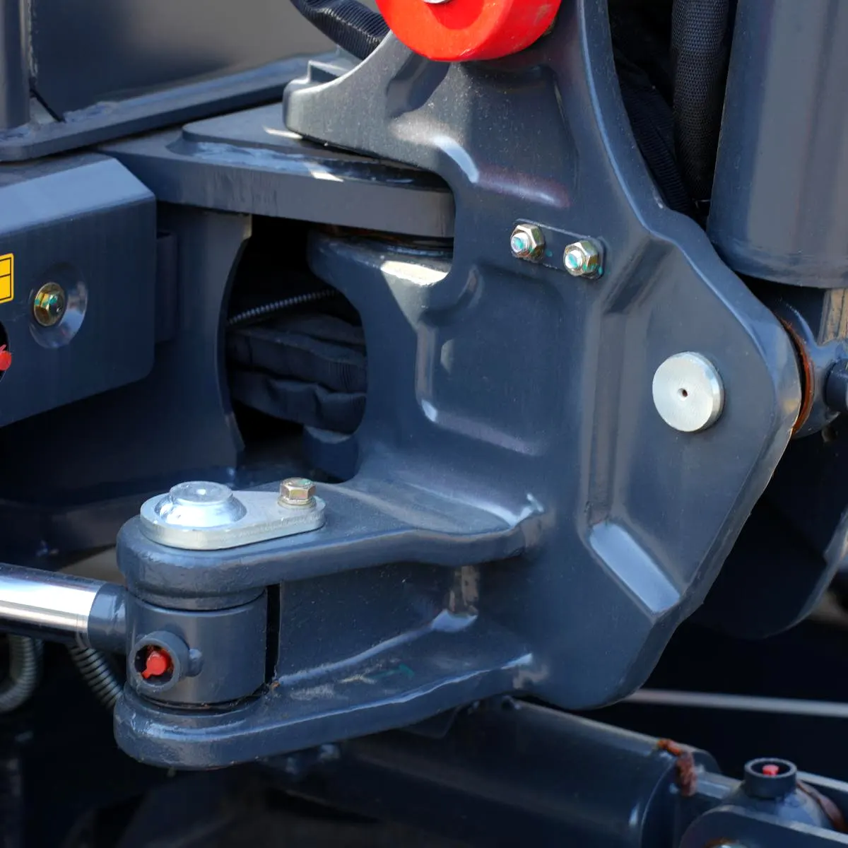 Boom Pivot Mount