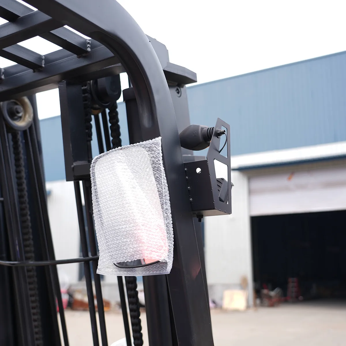 CPD-30 Clamp – Detail View – Rearview Mirror