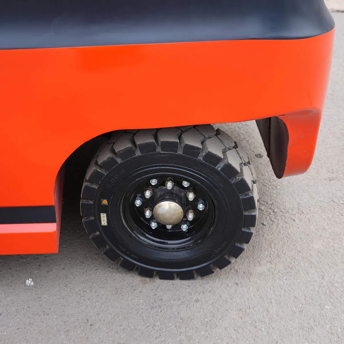 CPD-30 Clamp – Detail View – Rear Wheel