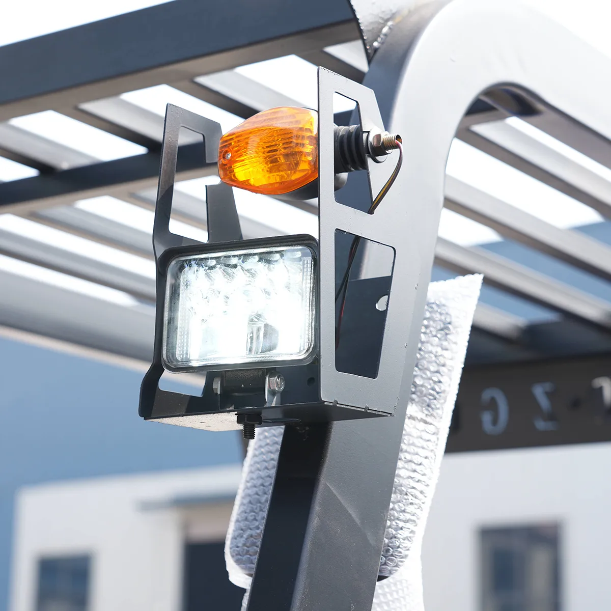 CPD-50 – Detail Drawing – Headlight and Turn Signal