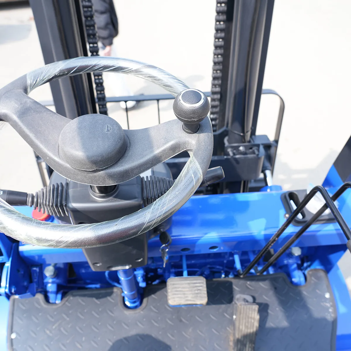 CPD-50 – Detail Drawing – Steering Wheel and Control Console