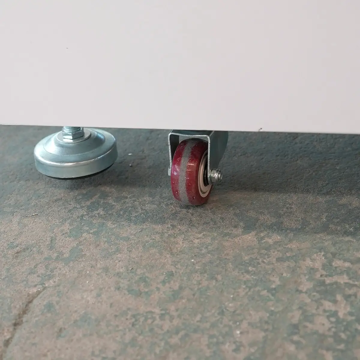 Caster and Leveling Foot