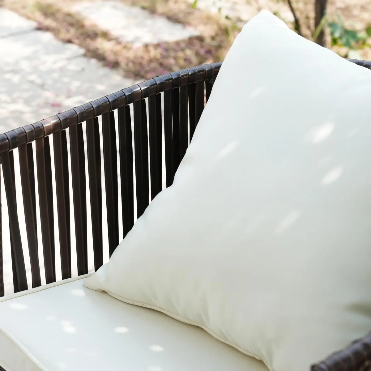 Chaise-Dos-Côté-Siège-Coussin-Détail
