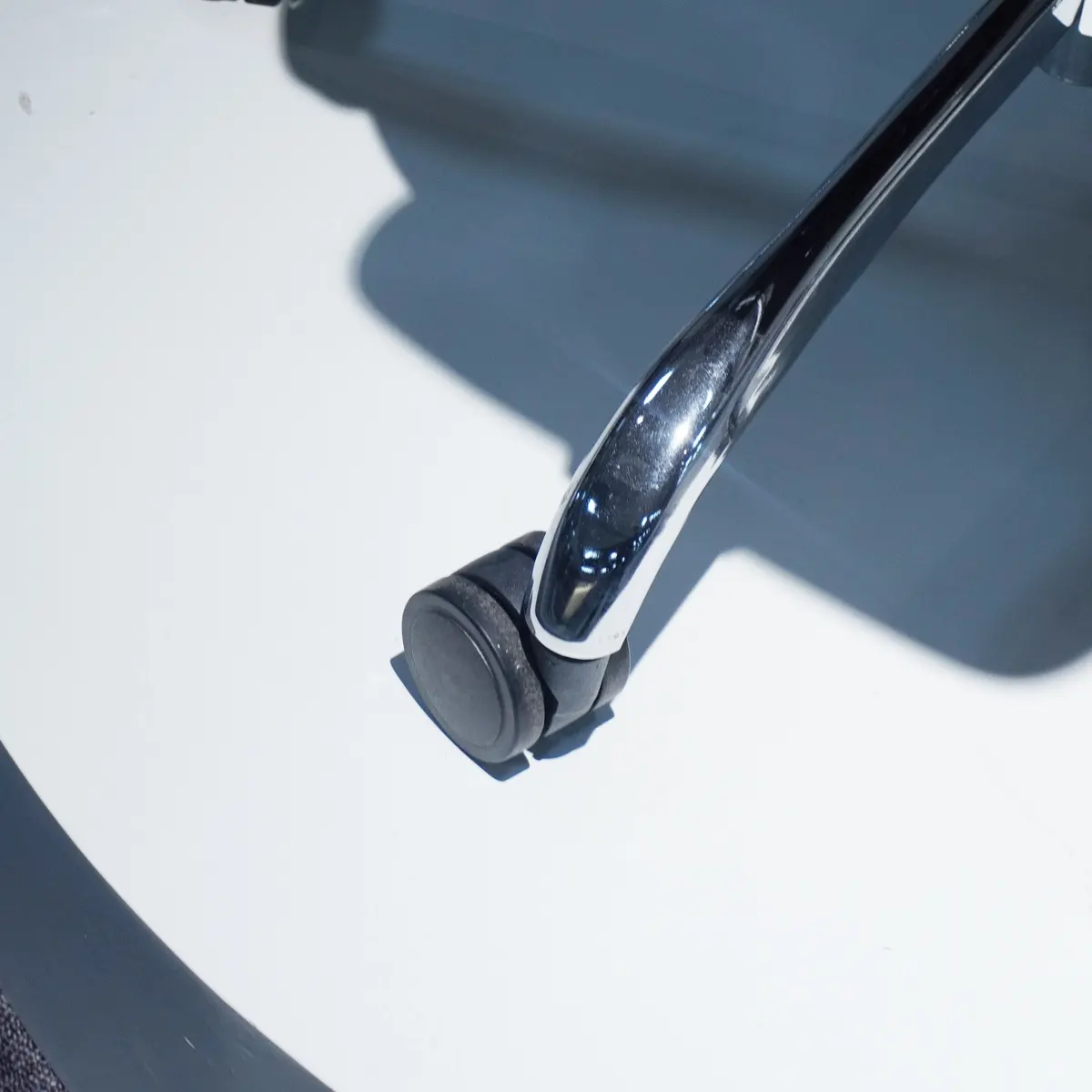 Chrome Base Leg Caster Detail
