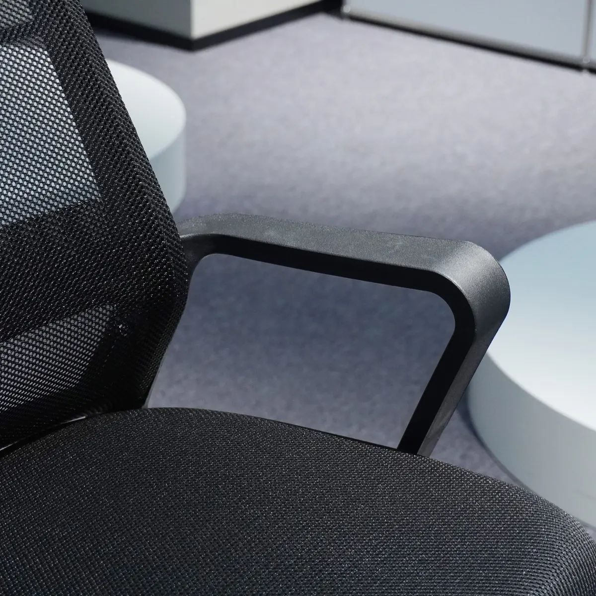 Curved Armrest Support Detail