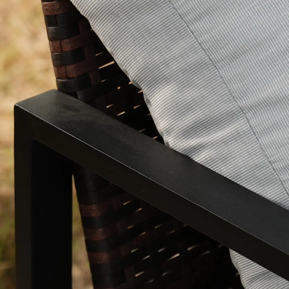 Cushion-and-Backrest-Side