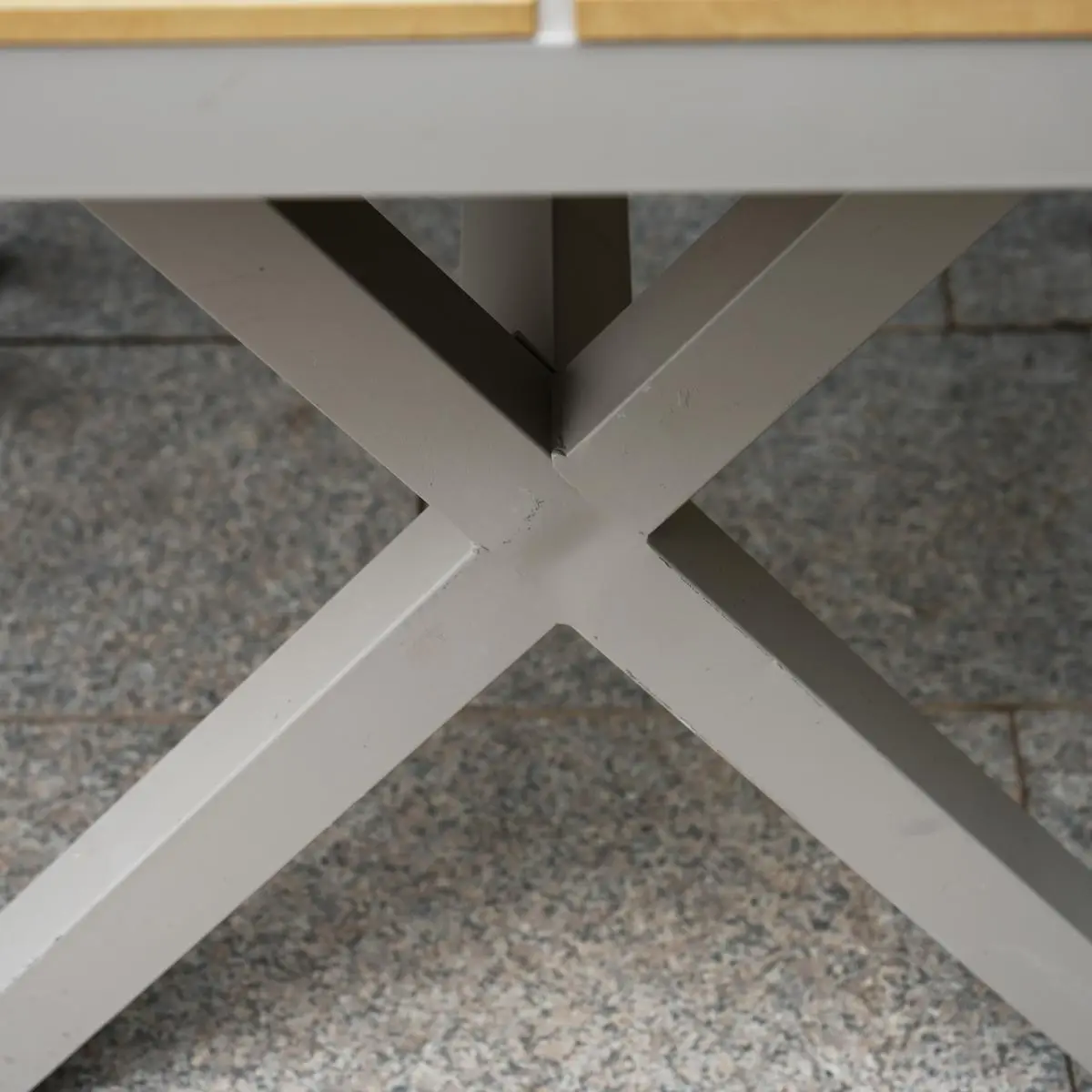 Pranzo-Tavolo-Cross-Brace-Dettaglio