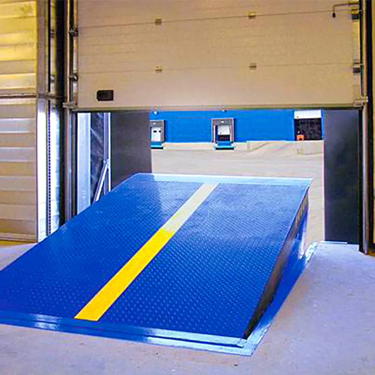 Dock leveler(front)