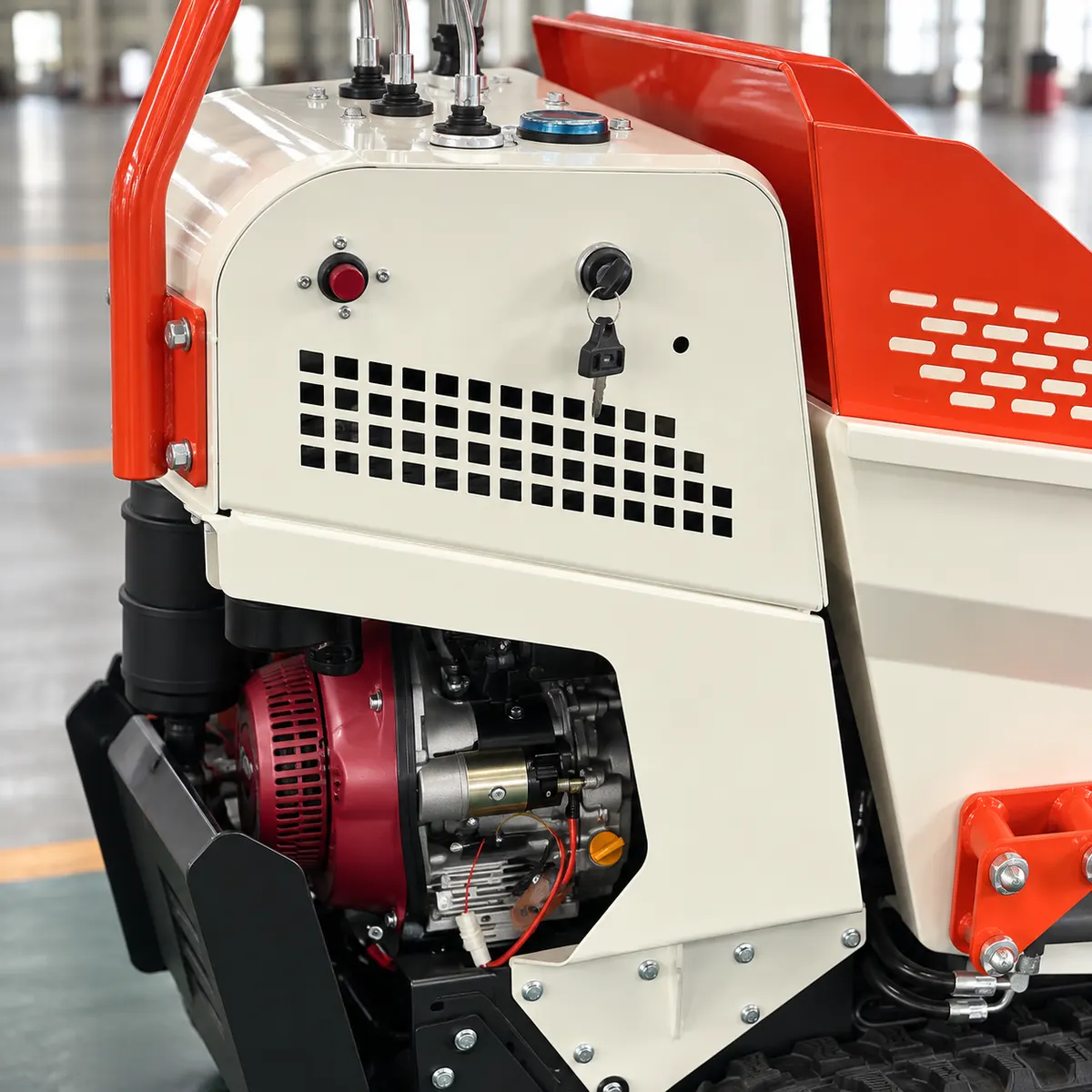 Motorabdeckung und Lüftungsblech im Detail