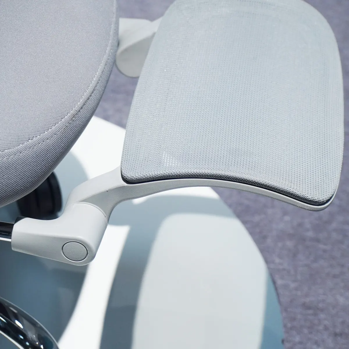 Footrest Pad Surface Detail