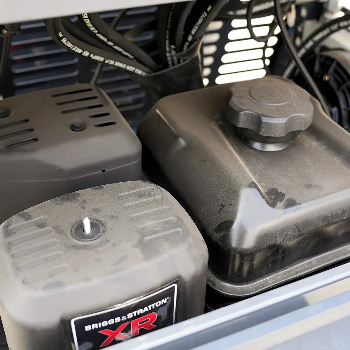 Fuel-Tank-and-Filler