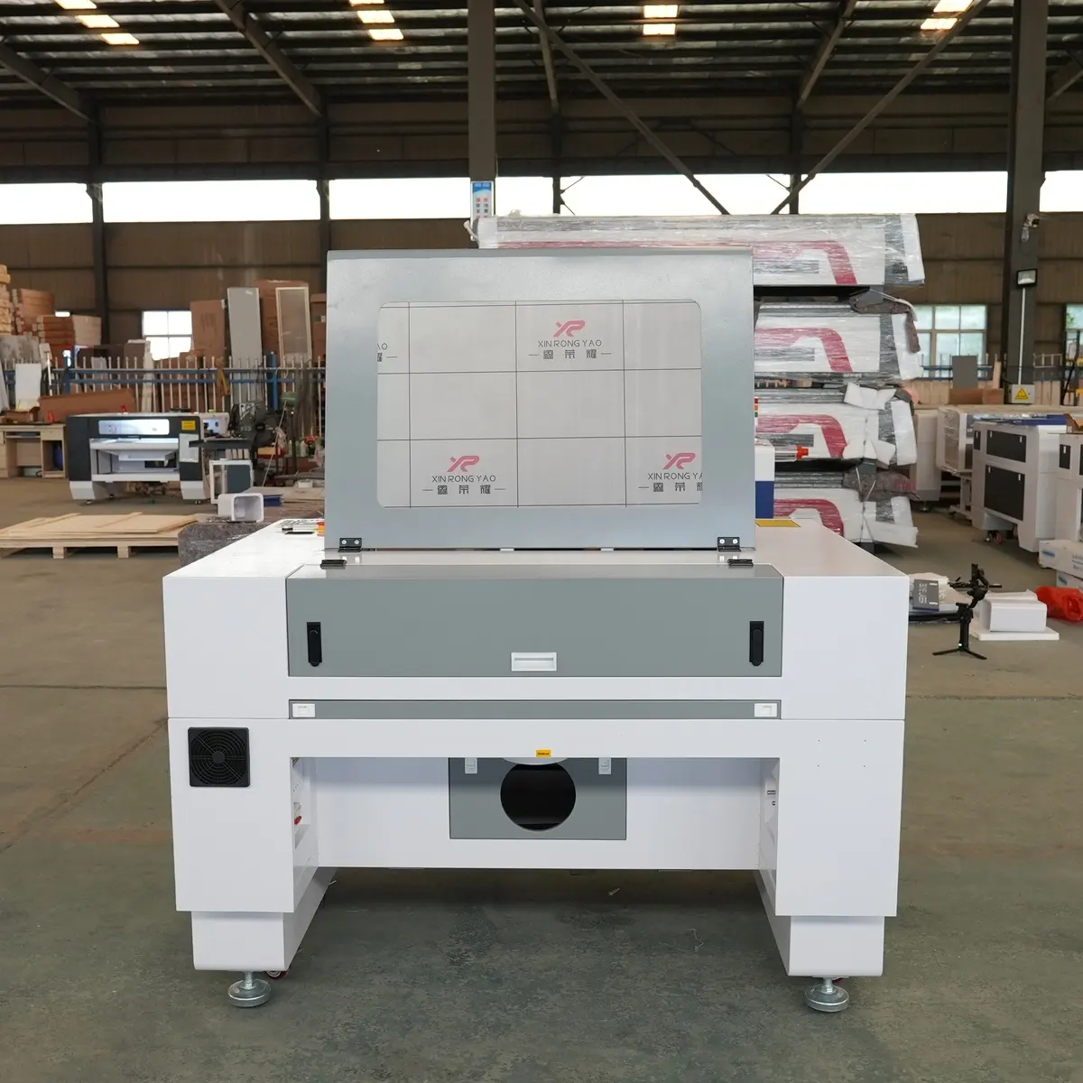 GE-690 – Real-life shots from multiple angles – Rear side