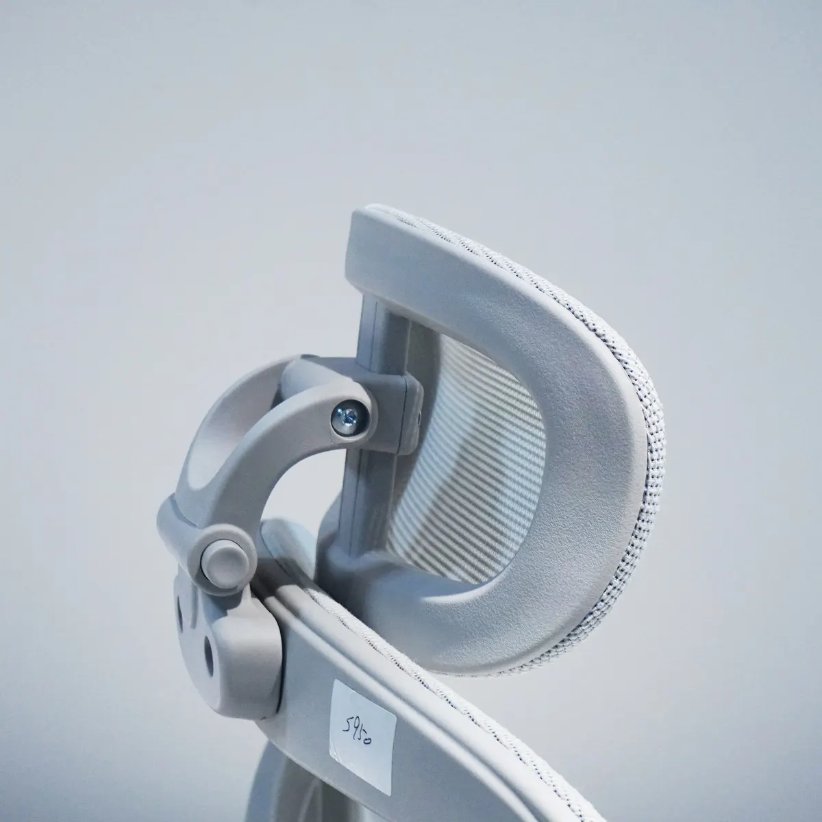 Headrest Side Back Connection Detail