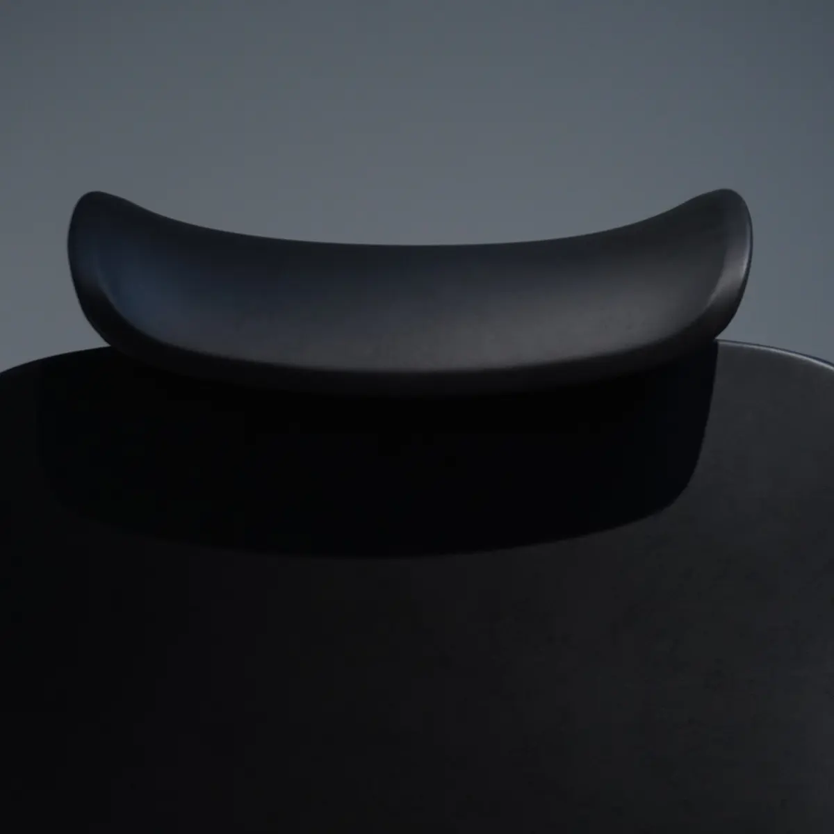Headrest Top Edge Detail
