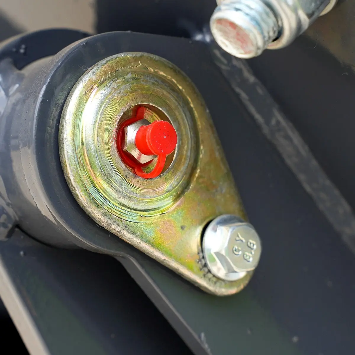 Hopper-Linkage-Mount