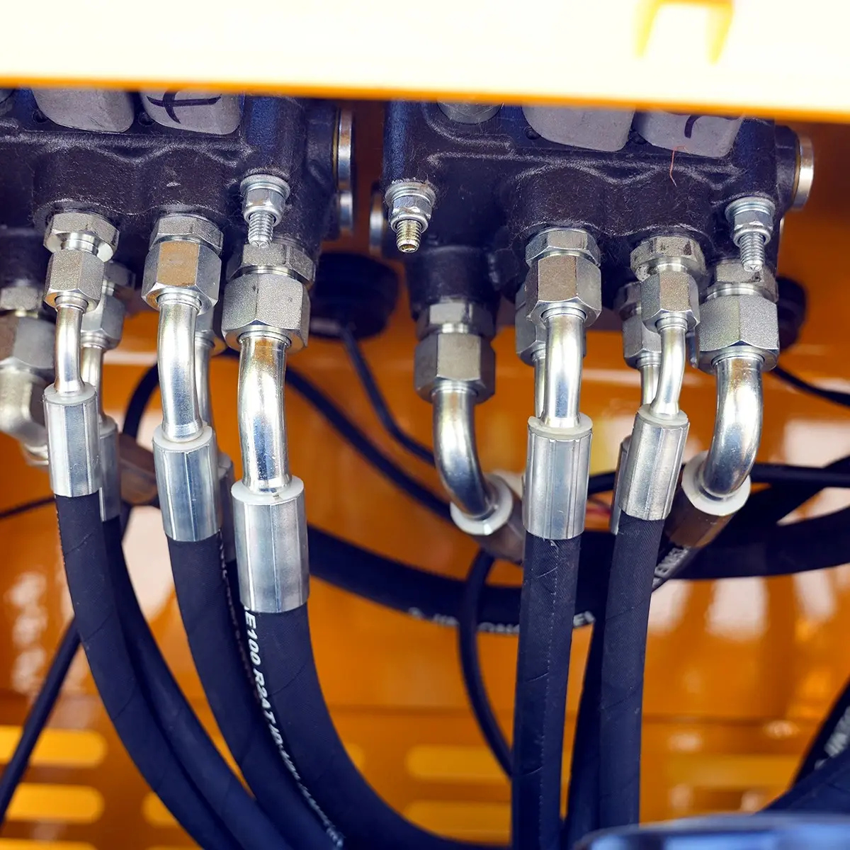 Hydraulic-Hose-Manifold