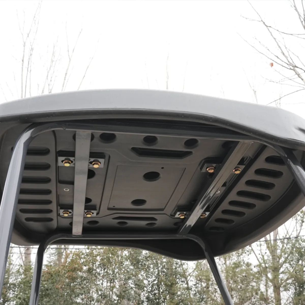JLF-15 Driver’s Cab – Details – Roof