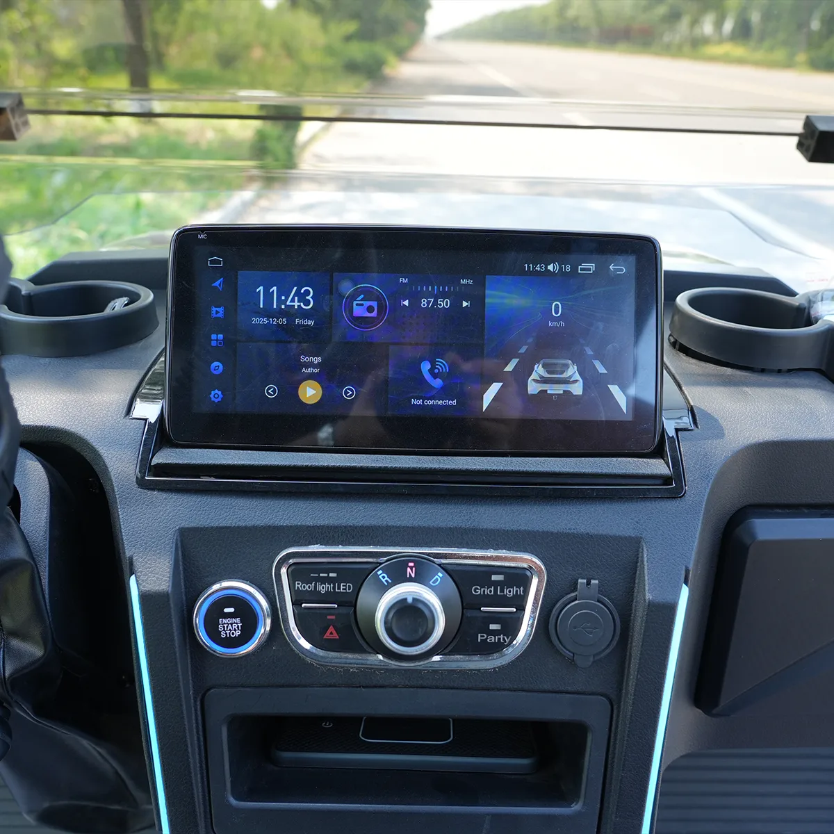 KPL G2 2-GB – Detail View – Central Control Screen Console