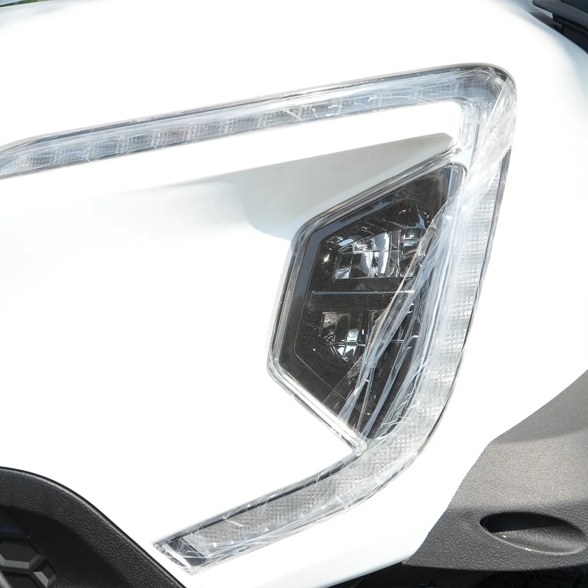 KPL H6 2GB-Vista al detalle-Faros delanteros