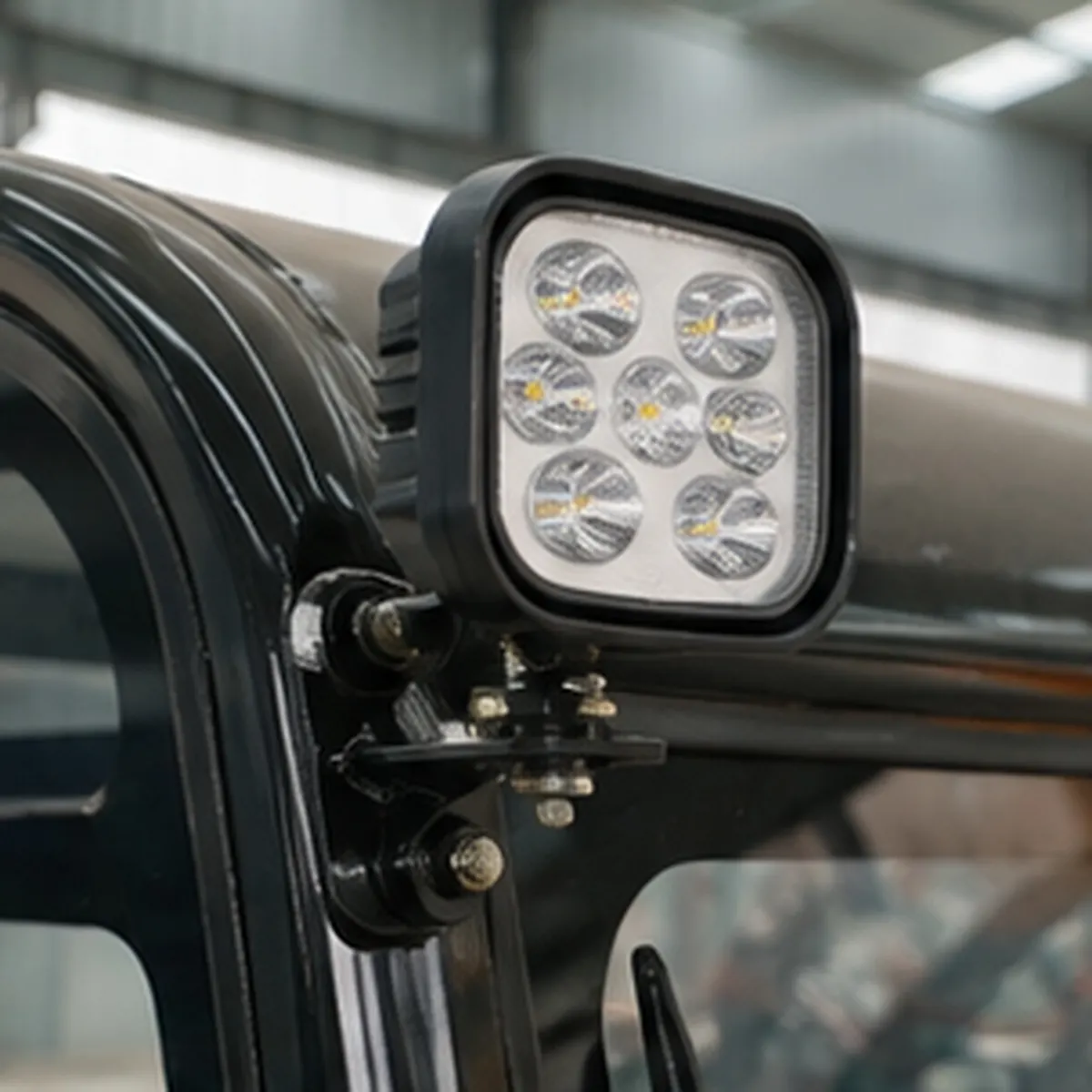 LED munkalámpa