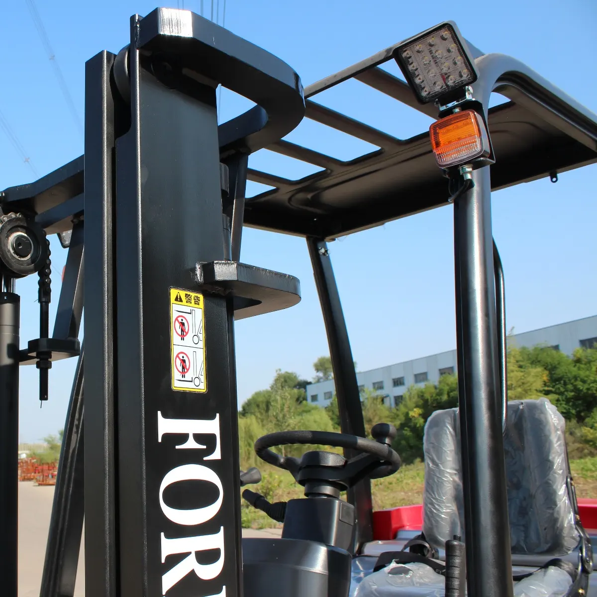 LT-CPC25-K-Details-Mast
