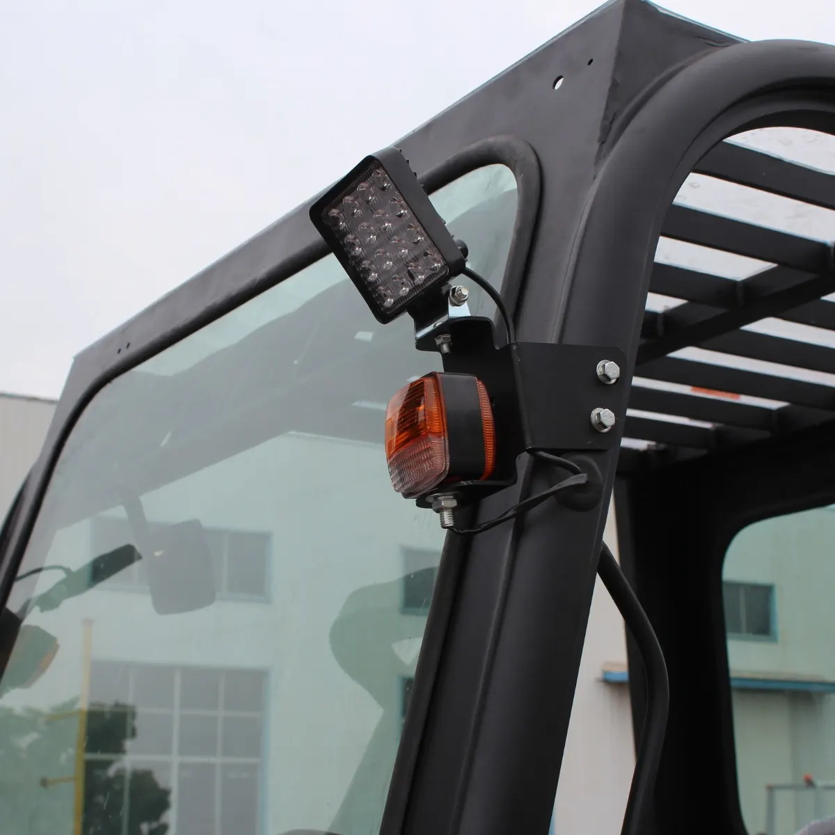LT-CPC50-H-Details-Work 라이트