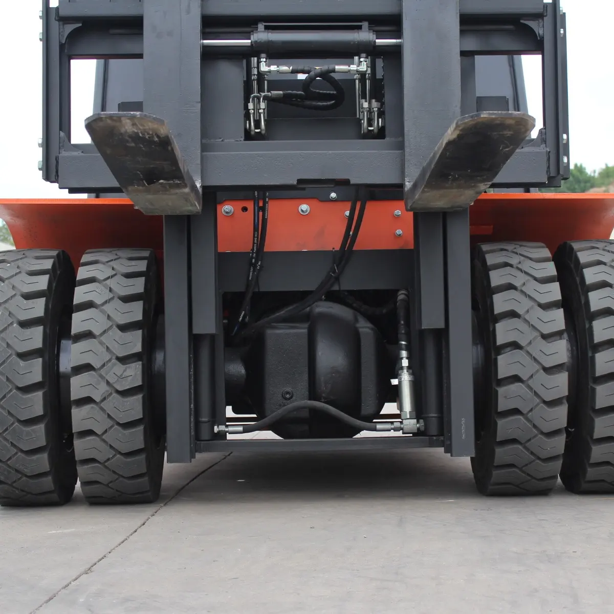 차량의 LT-CPC50-H-Details-Rear