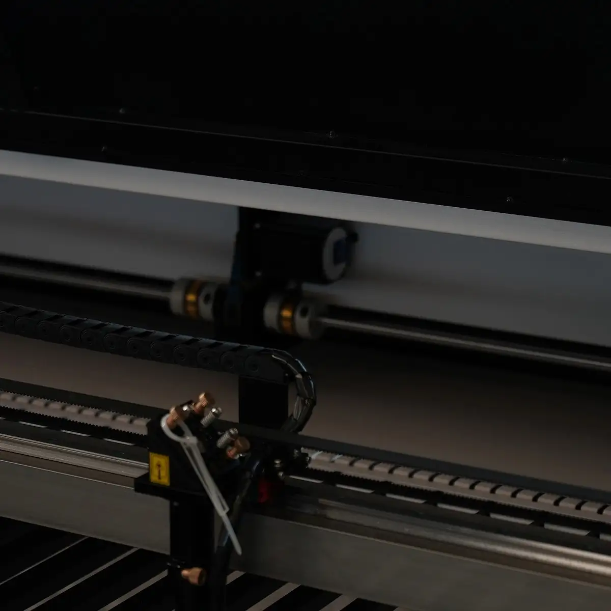 Laser Head and Guide Rail 1