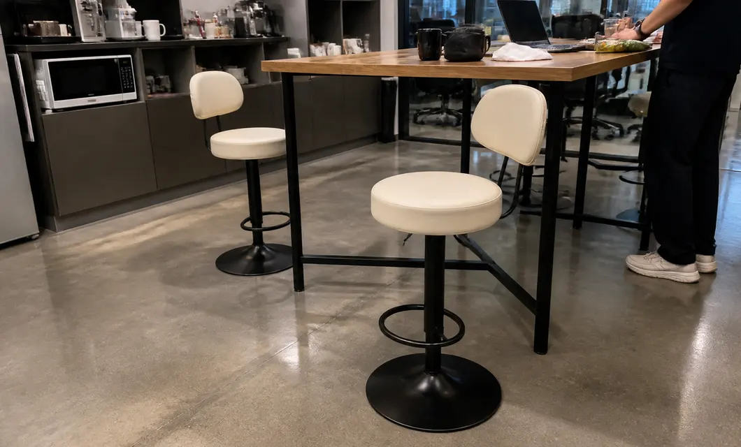 Büro Lounge Bar