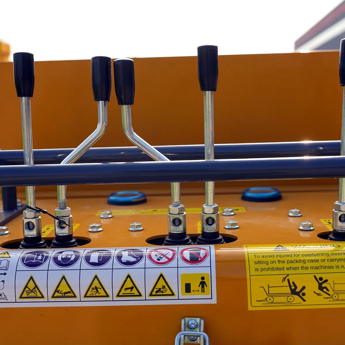 Operator-Control-Levers