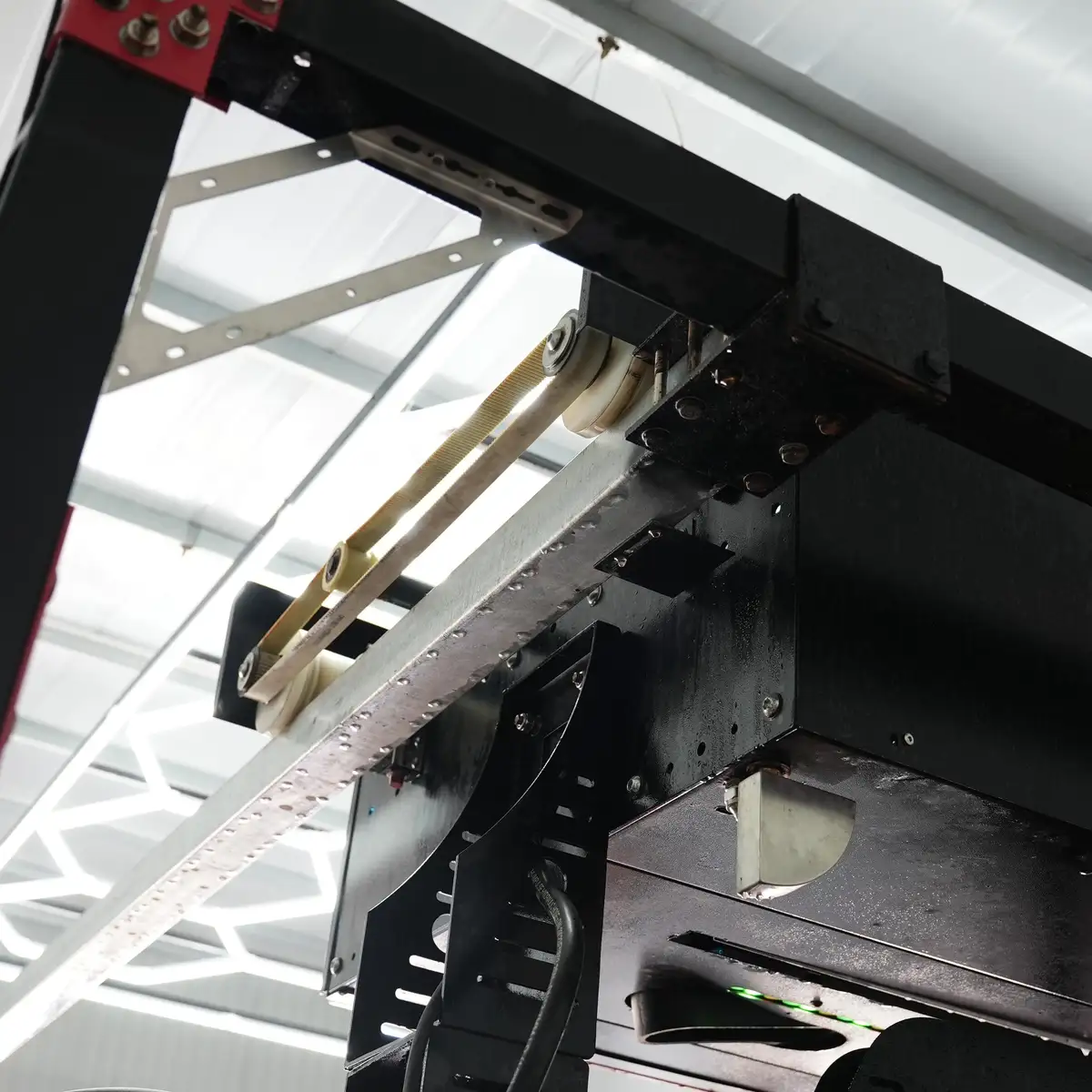 Overhead Drive Rail Mechanism