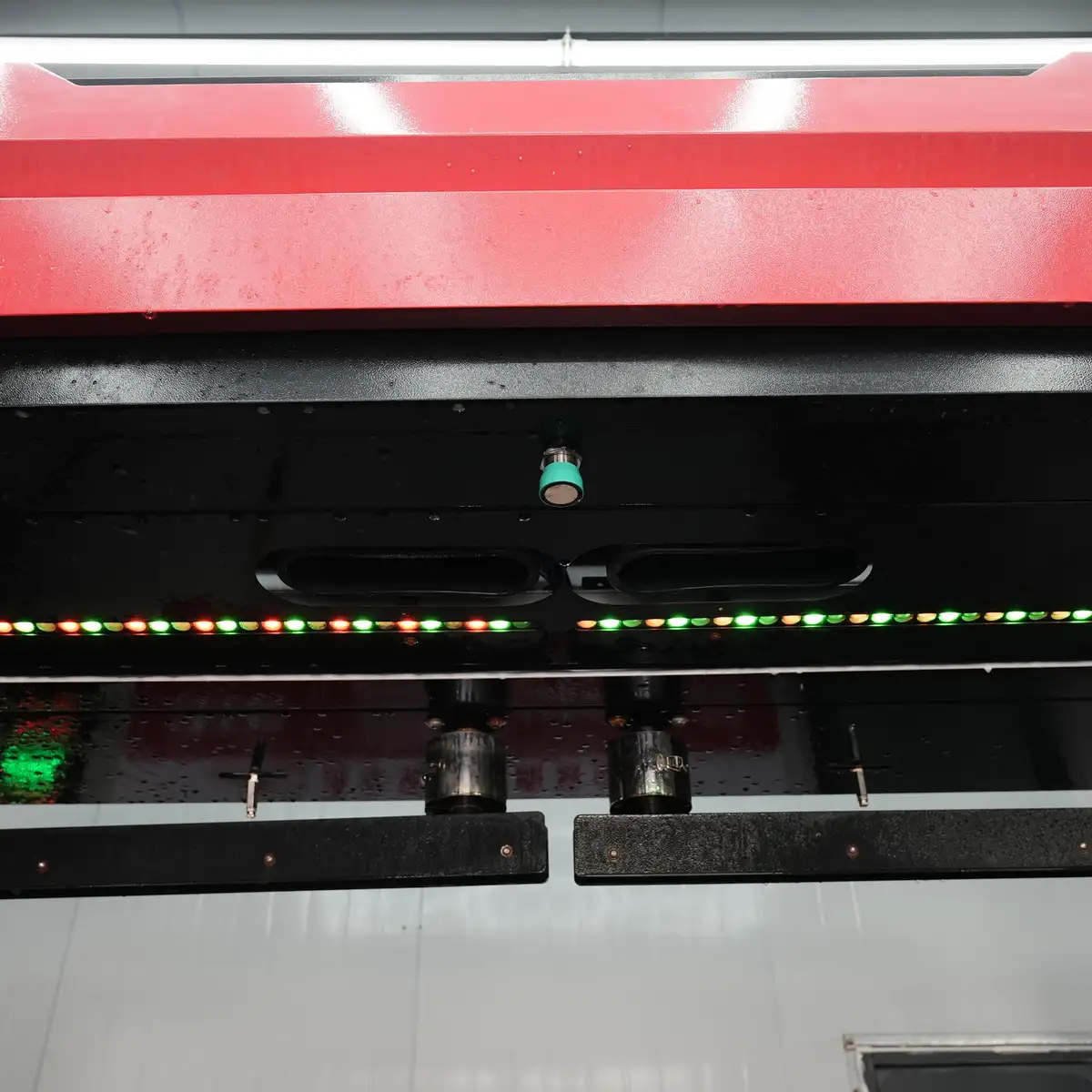 Overhead Spray Beam Assembly