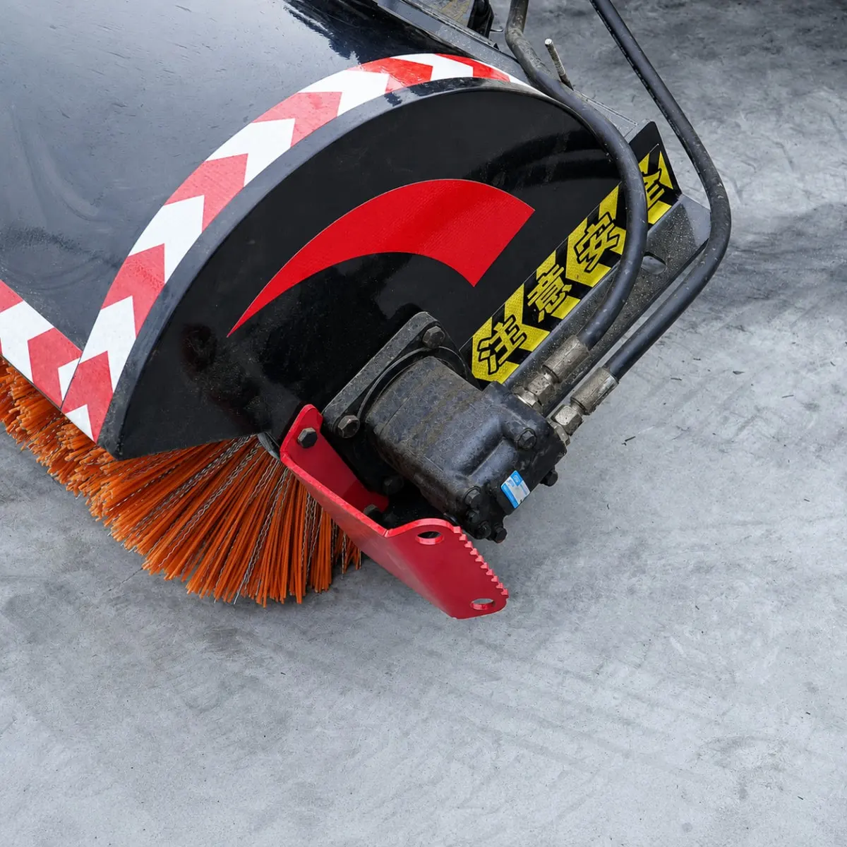 QL-500W (منظف)-التفاصيل-محرك هيدروليكي للمنظف