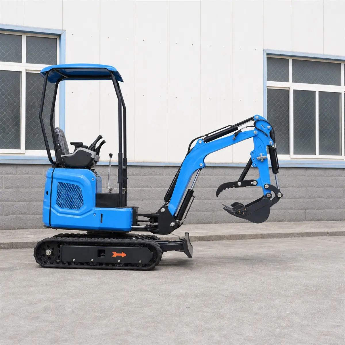 QX08 Mechanical – Multi-Angle Real-Scene Shots – Left Side