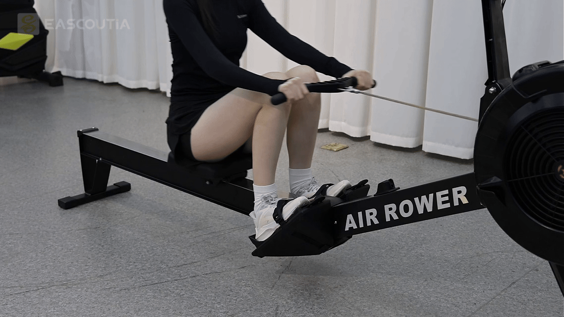 R01 Full Rowing Motion