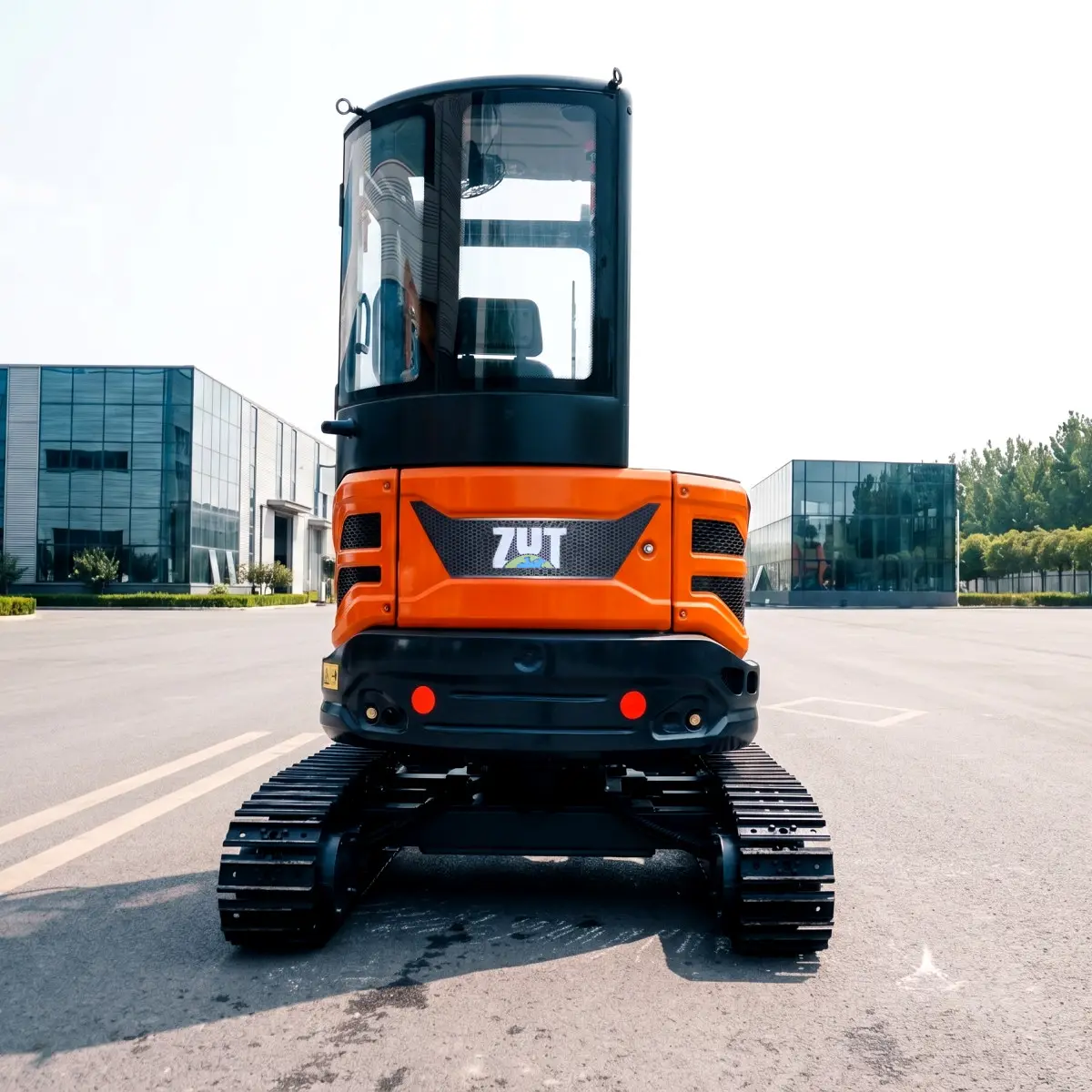 ZT20 Cabin - Multi-Angle View 03