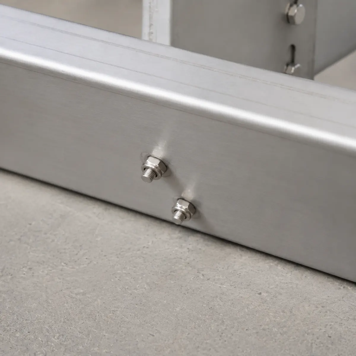 Reinforced Fixing Bolts
