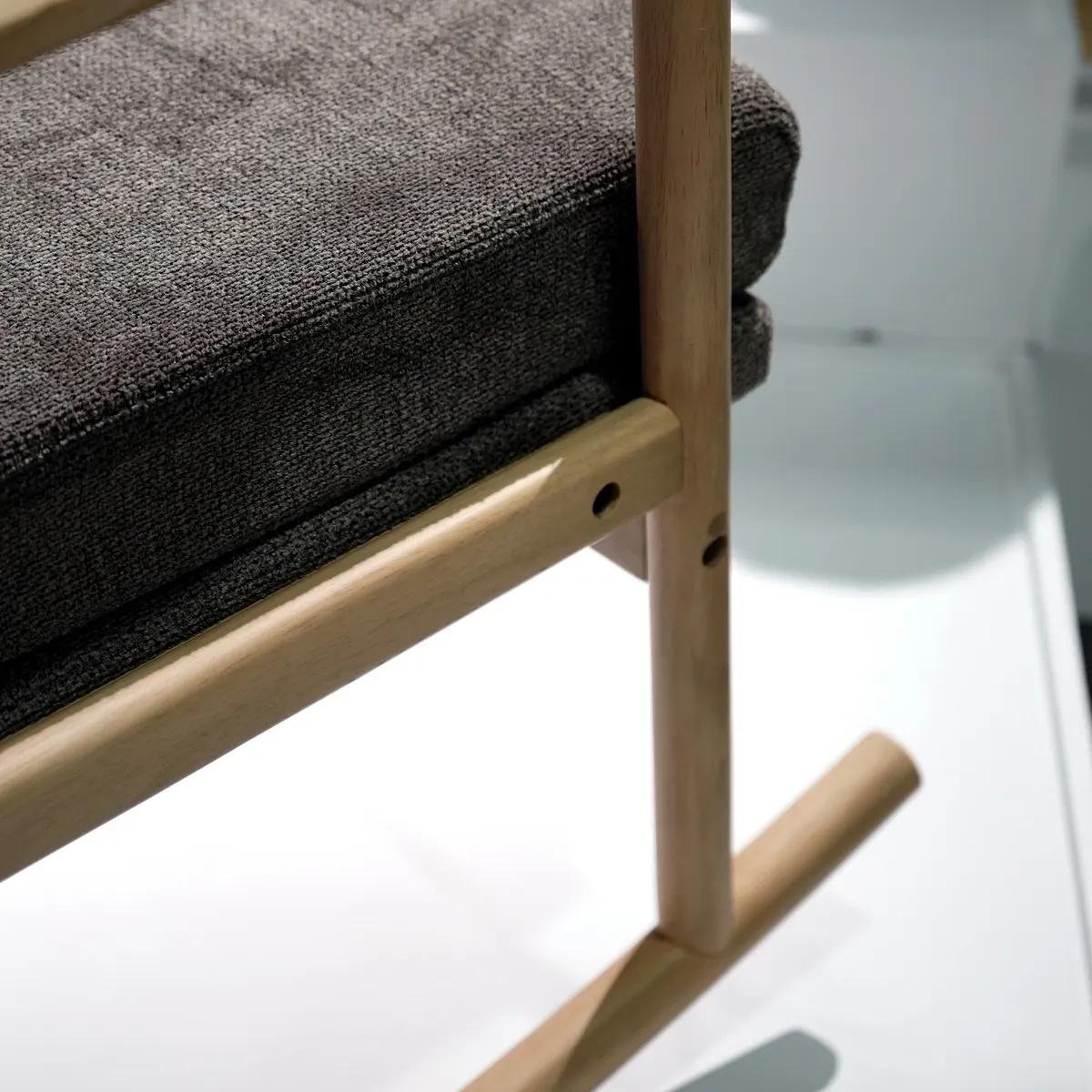 Side Frame And Runner