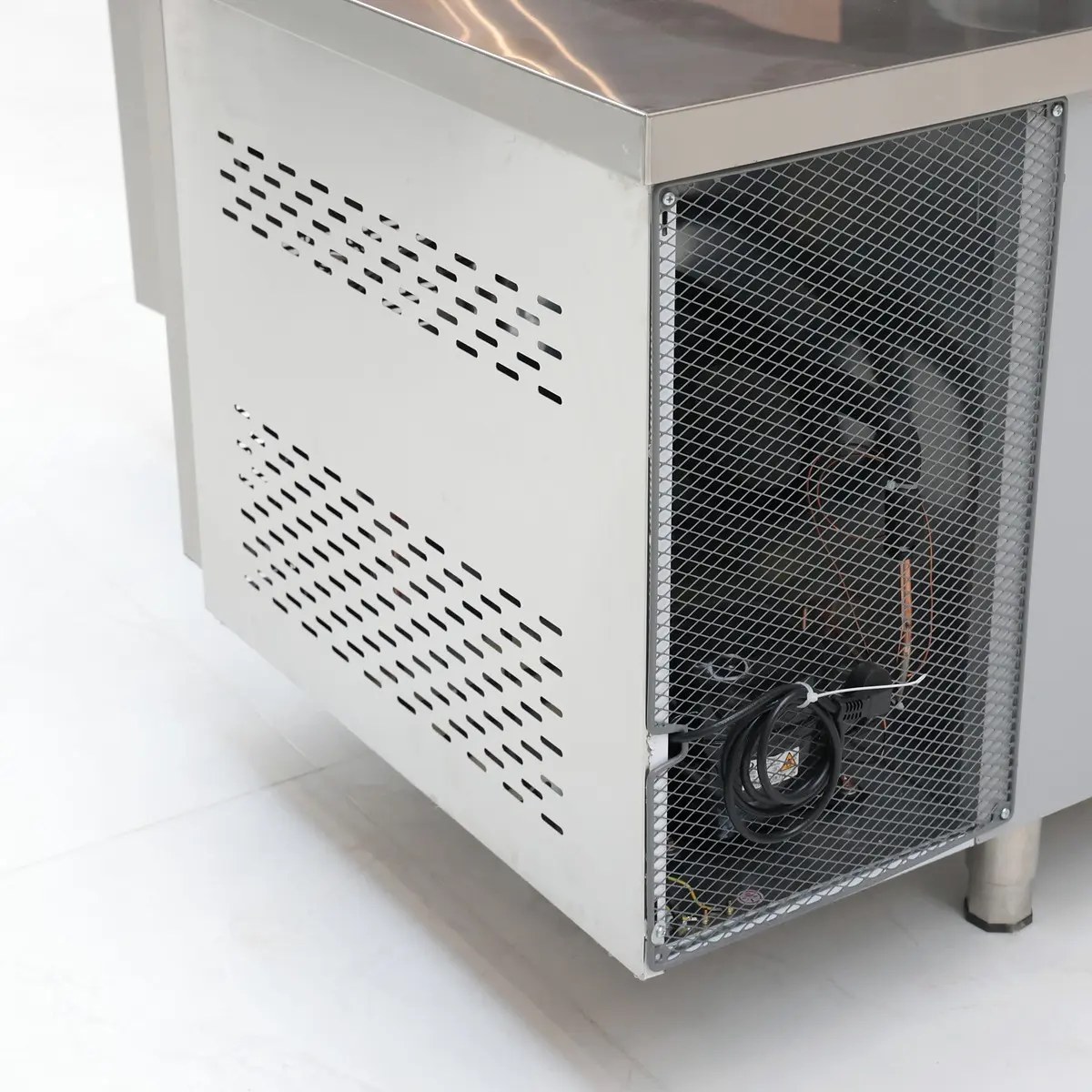 Ranuras laterales de ventilación
